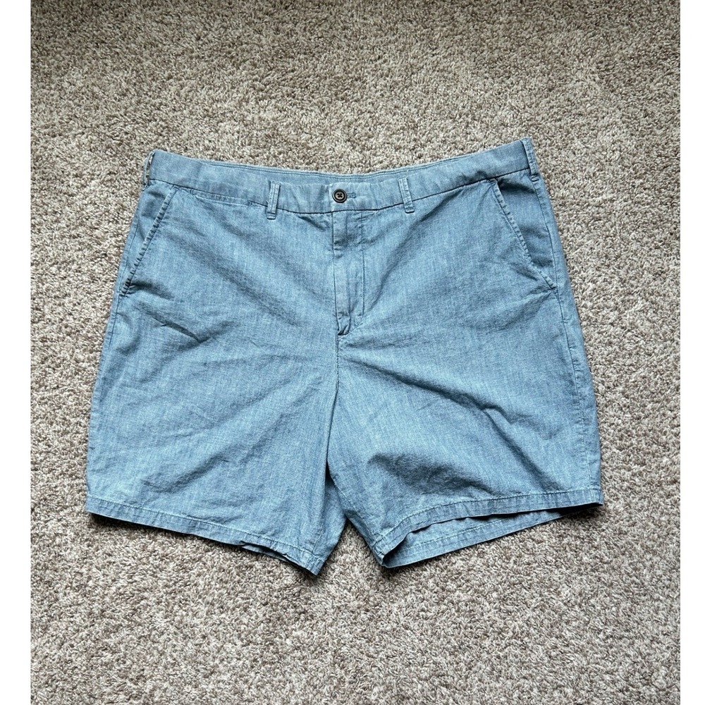 Gap Mens I Light Blue Chambray I Size 38, 8 Inch I Inseam Flat Front Shorts